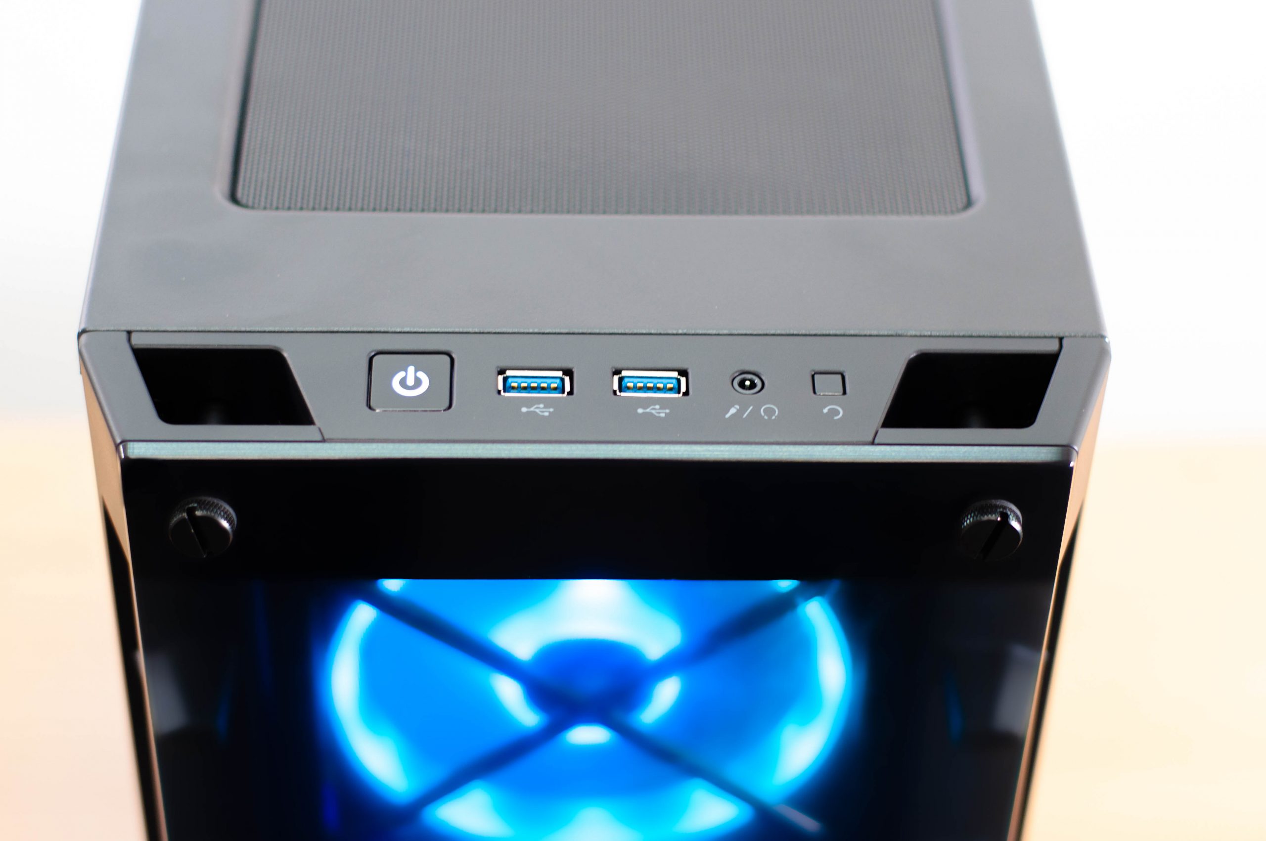 Valkyrie X Gaming Pc In Corsair X Rgb Black Evatech News